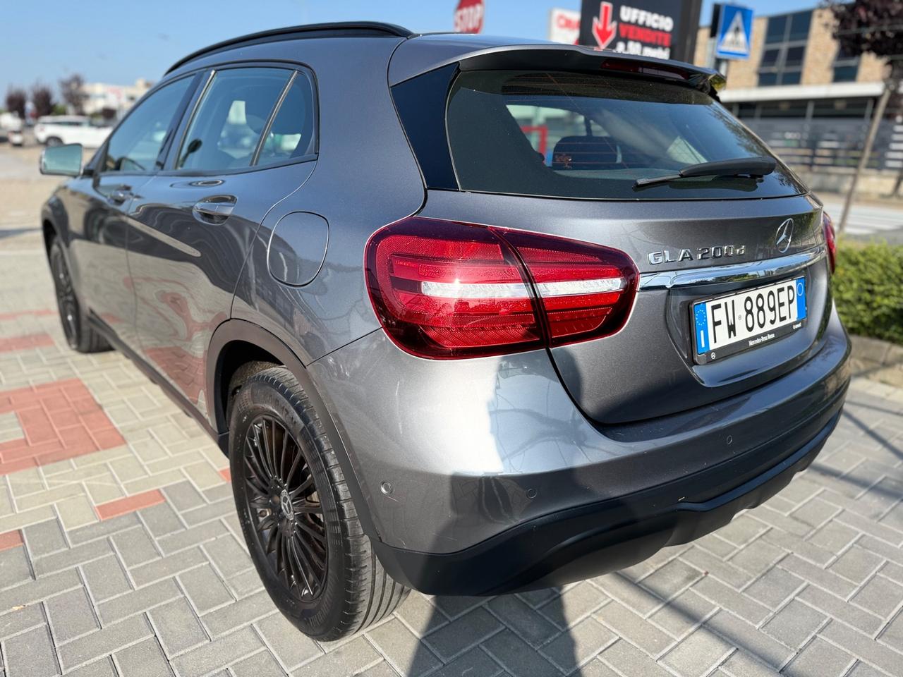 Mercedes-benz GLA 200 d Automatic Sport