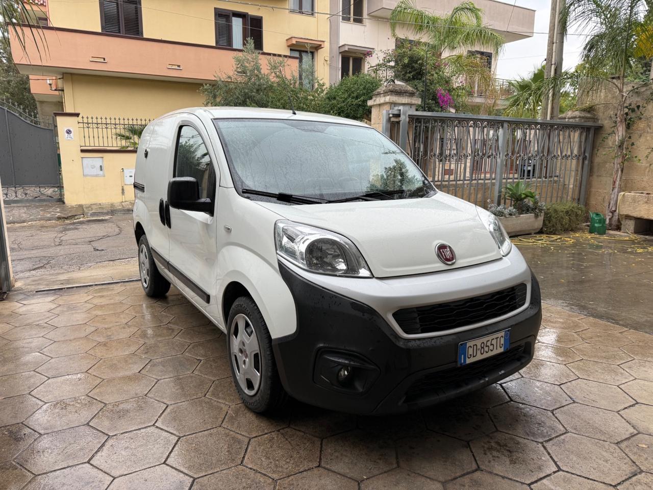 Fiat Fiorino 1.3 MJT 95CV Cargo SX