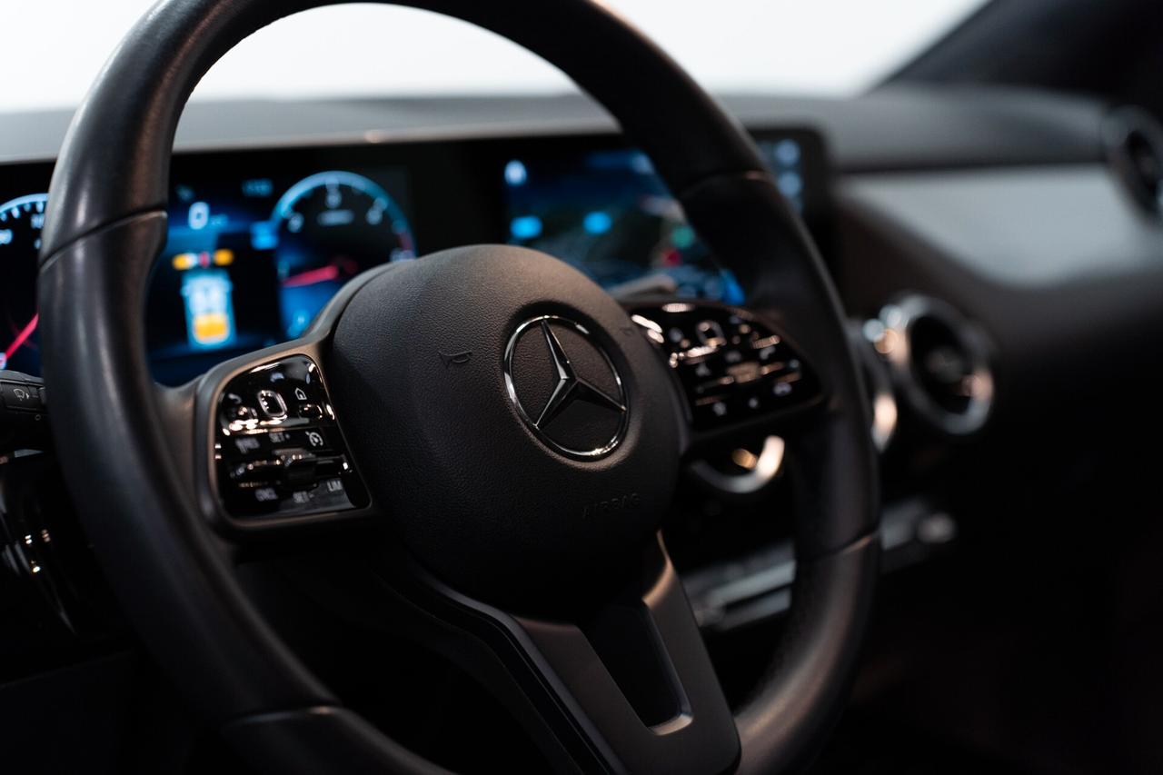 Mercedes-benz GLA 200 GLA 200 d Automatic Business