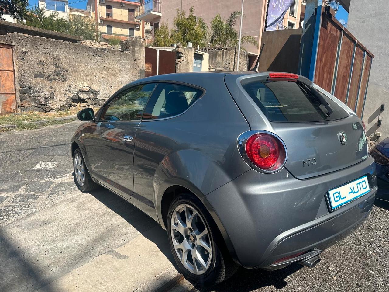 Alfa Romeo MiTo 1.3 JTDm-2 95 CV S&S Distinctive Sport Pack