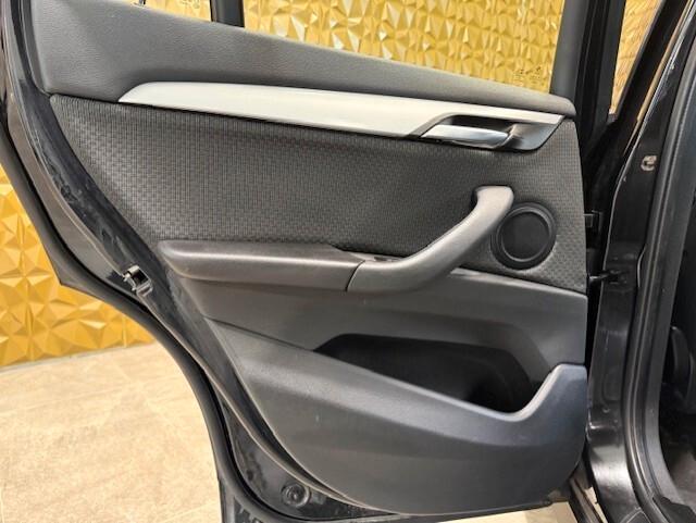 Bmw X1 sDrive16d Advantage