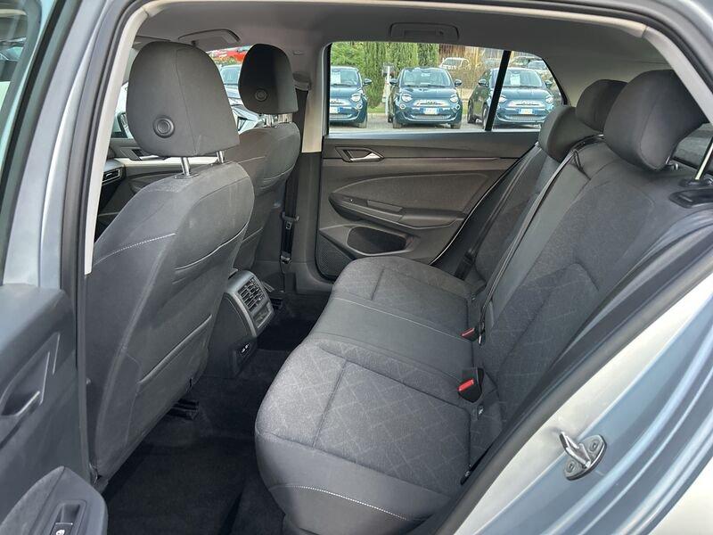 Volkswagen Golf VIII 2020 1.0 tsi evo Life 110cv