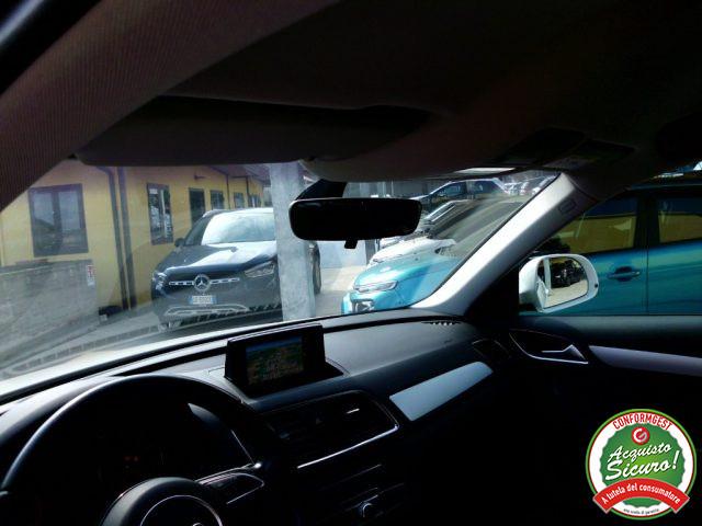 AUDI Q3 2.0 TDI 120 CV Business