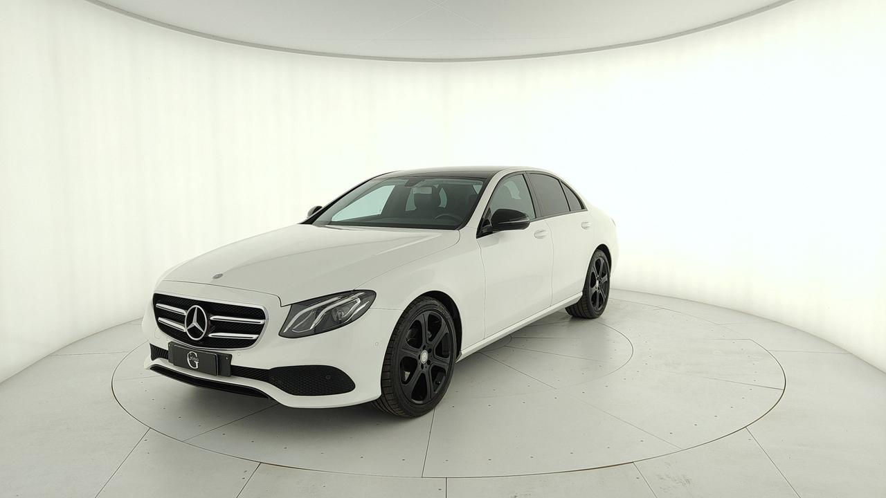 Mercedes-Benz E 220 d Business Sport auto