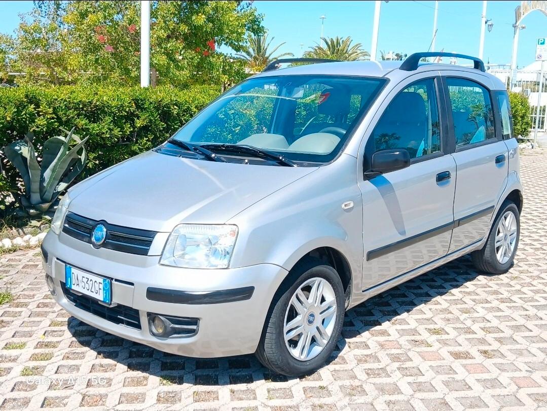 Fiat Panda 1.2 ((( 79000 km ))) NEOPATENTATI - PERMUTE