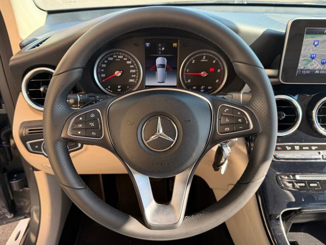 MERCEDES-BENZ GLC 220 d 4Matic Business SPORT (FULL OPTIONAL)