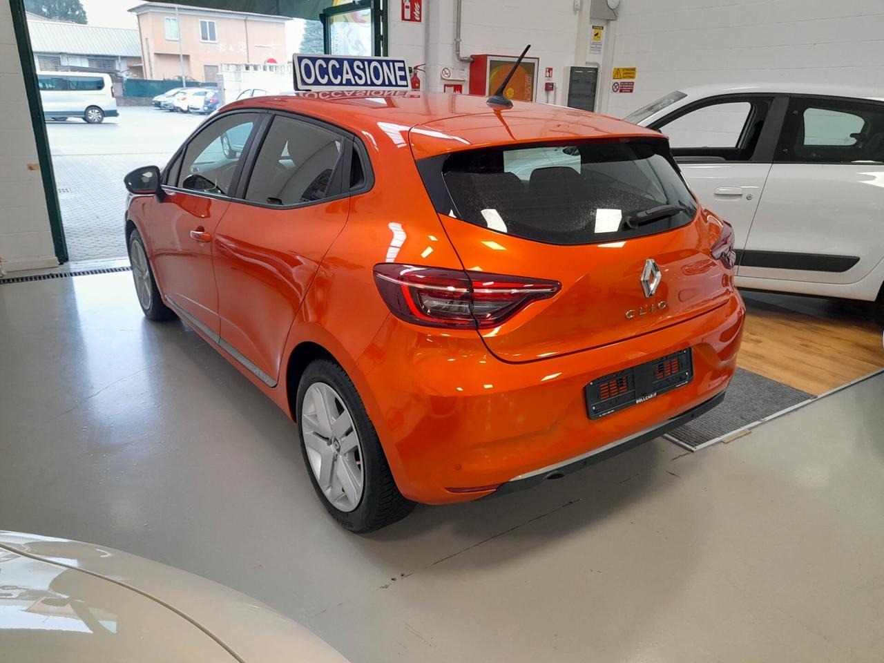 Renault Clio TCe 12V 100 CV 5 porte Intens