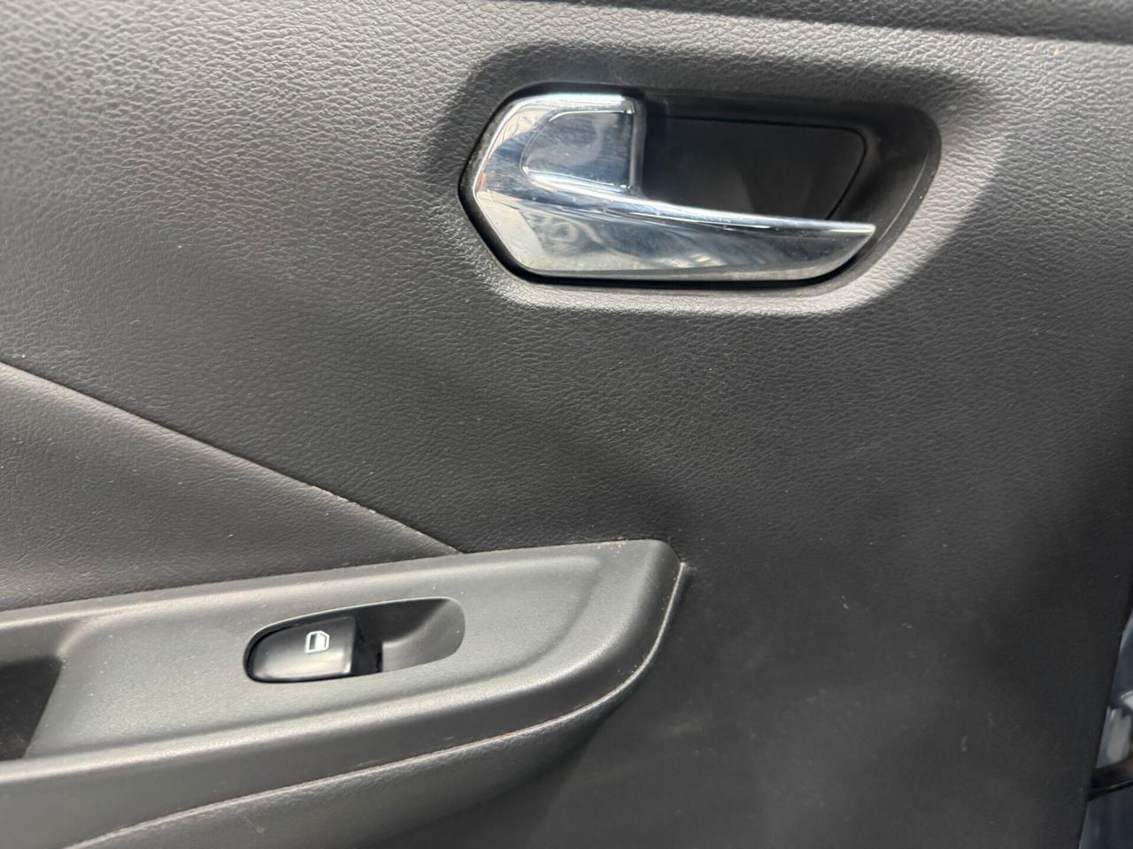 Nissan Micra IG-T 92 5 porte Tekna