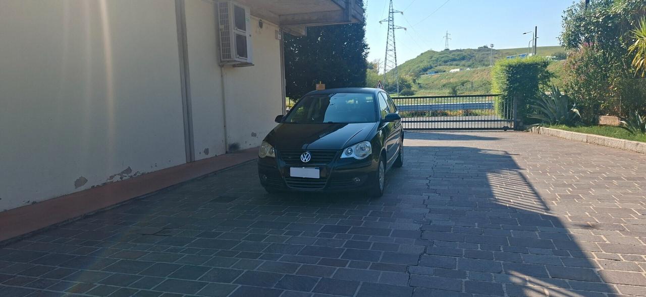 Volkswagen Polo 1.2/64CV 12V 5p. Trendline