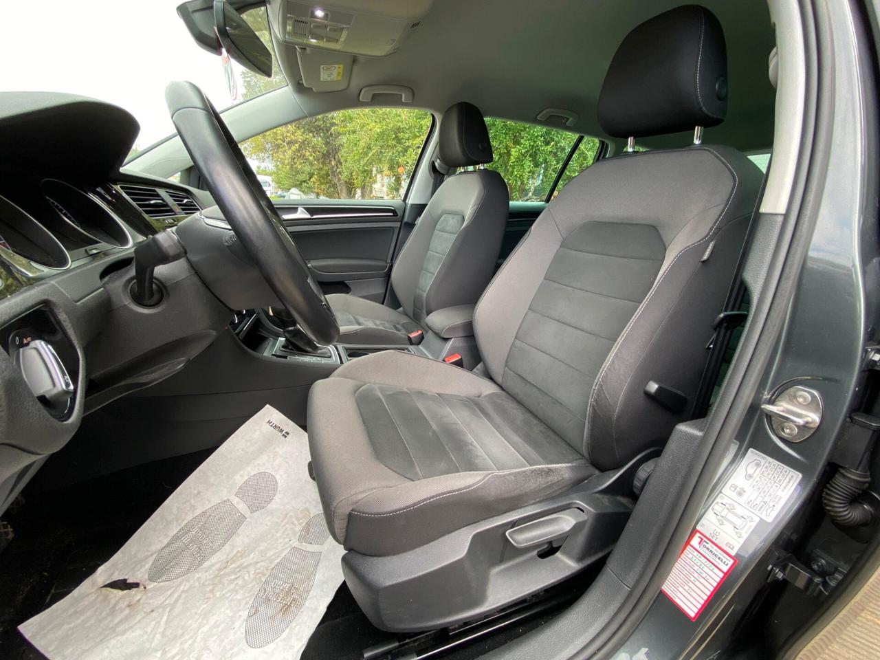 Volkswagen Golf Variant 1.4 TGI DSG Executive BlueMotion