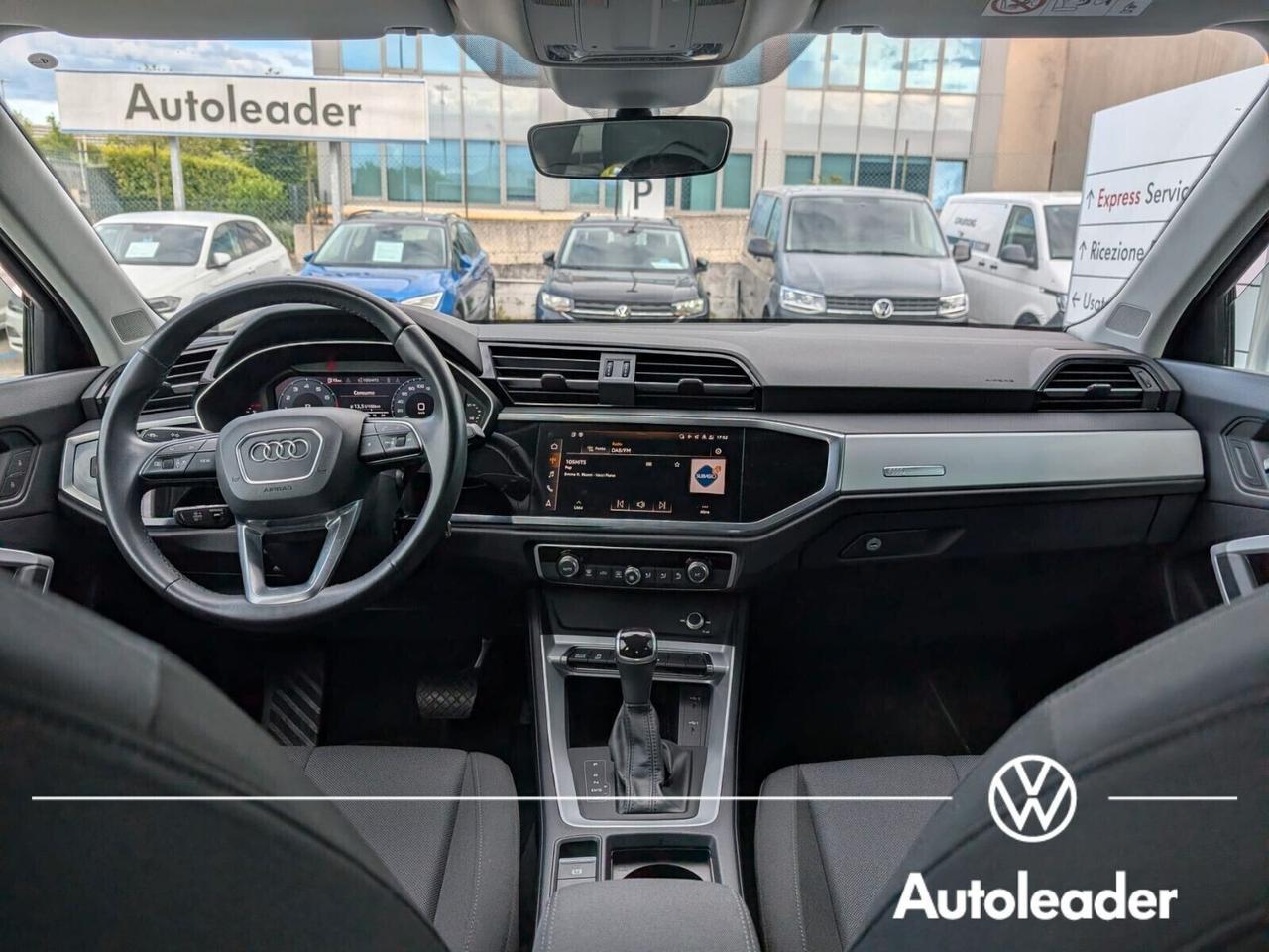 Audi Q3 35 TFSI S tronic Business Advanced