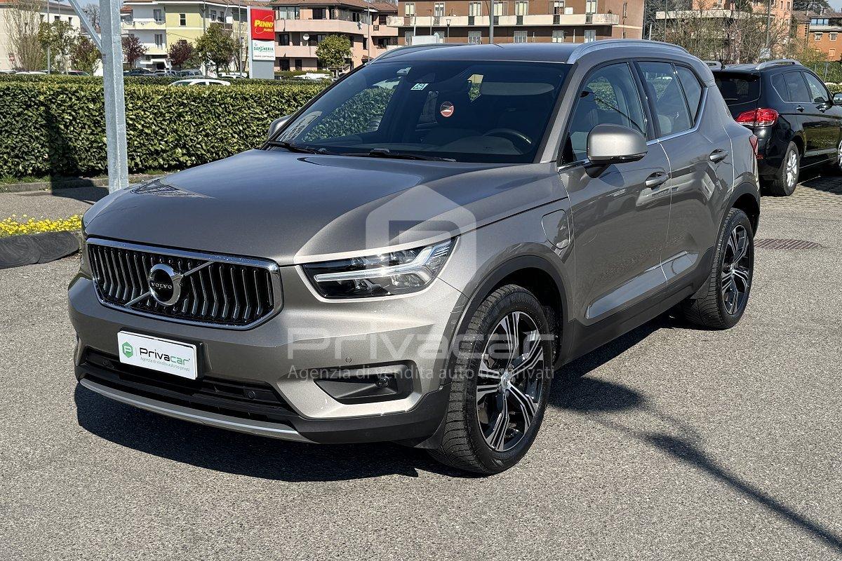 VOLVO XC40 T5 Recharge Plug-in Hybrid R-design