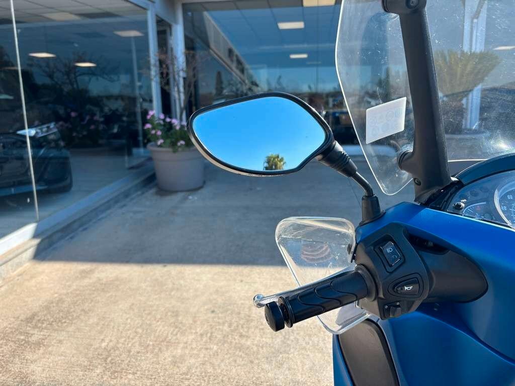 Honda SH 125 2018 / KM 30.000 Tua a solo 19 Euro al mese
