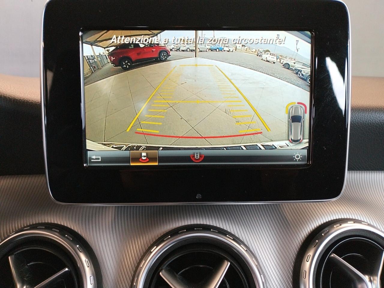 Mercedes-benz GLA 200 d Automatic Sport - NEOPATENTATI