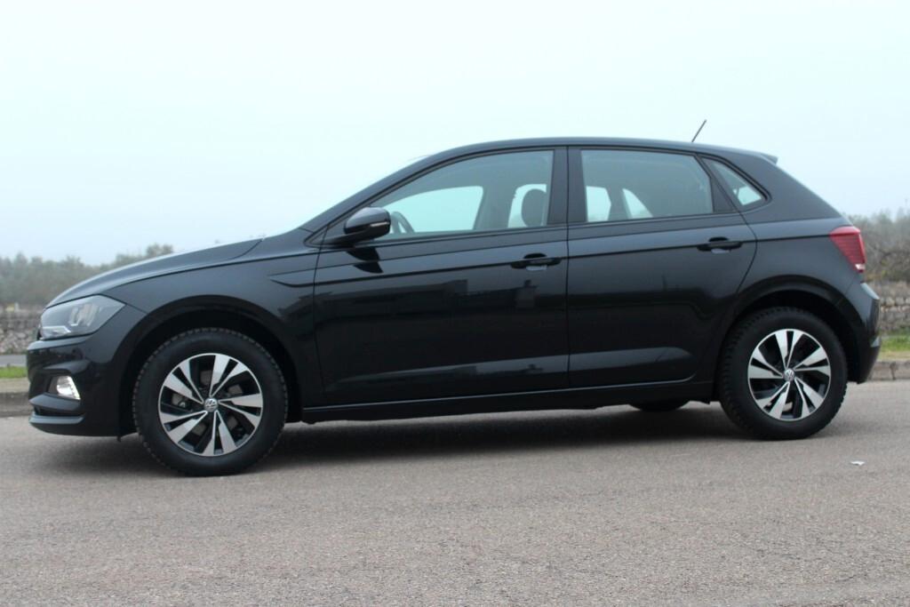 Volkswagen Polo 1.6 tdi 95cv *SOLI 42.000 KM *Carplay
