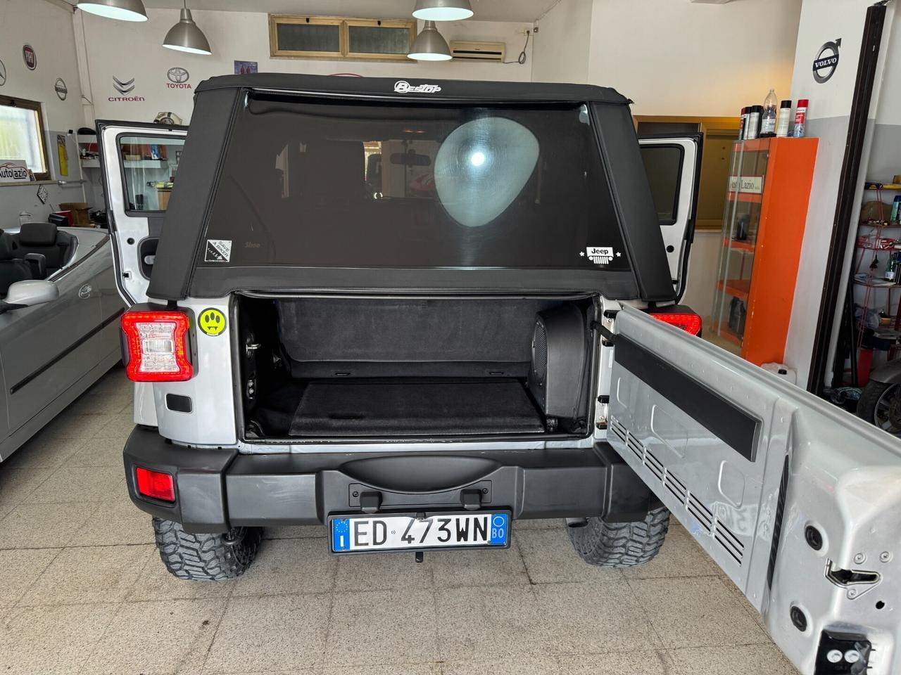 Jeep Wrangler 2.8 CRD KJ Sahara Autom. SOFT e Top