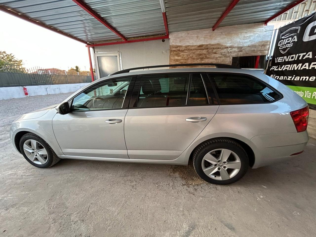 Skoda Octavia 1.6 TDI CR 90 CV Wagon Ambition