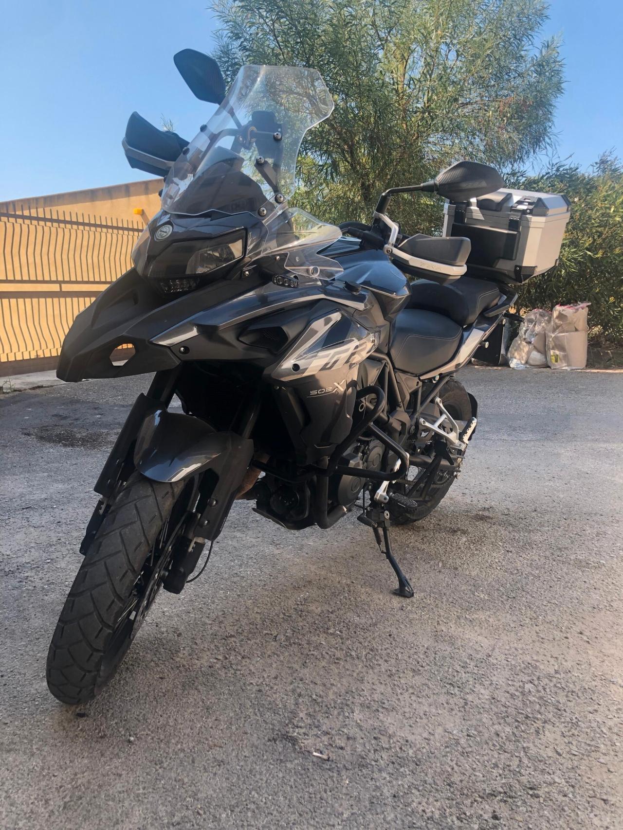 Benelli TRK 502 Trk 502x