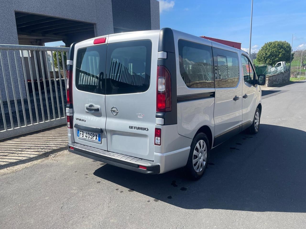 Opel Vivaro 27 1.6 Biturbo 120 cv S&S EcoFLEX PC-TN Combi Pulmino 9 Posti