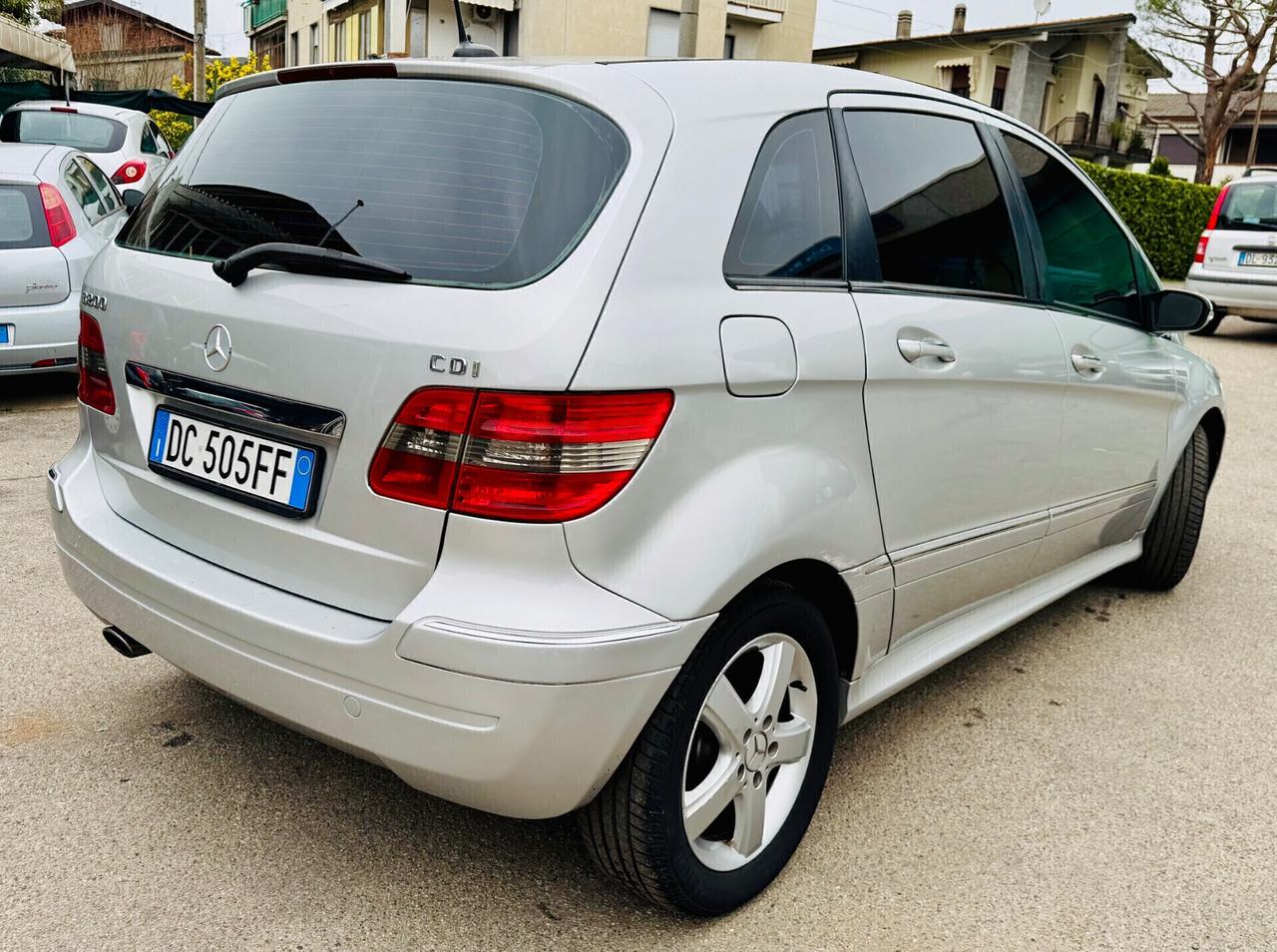 Mercedes-benz B 200 CDI Sport AUTOMATICO ok Neopatentati