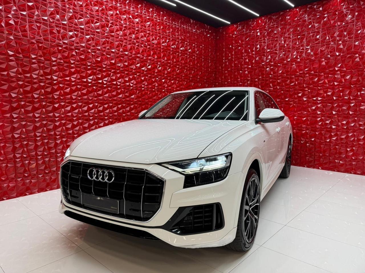 Audi Q8 50 TDI 286 CV quattro tiptronic Sport
