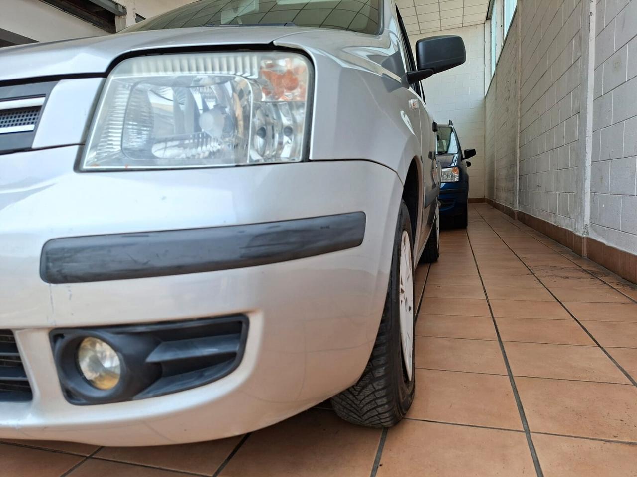 Fiat Panda 1.2 Alessi, ok neopatentati, euro 4.