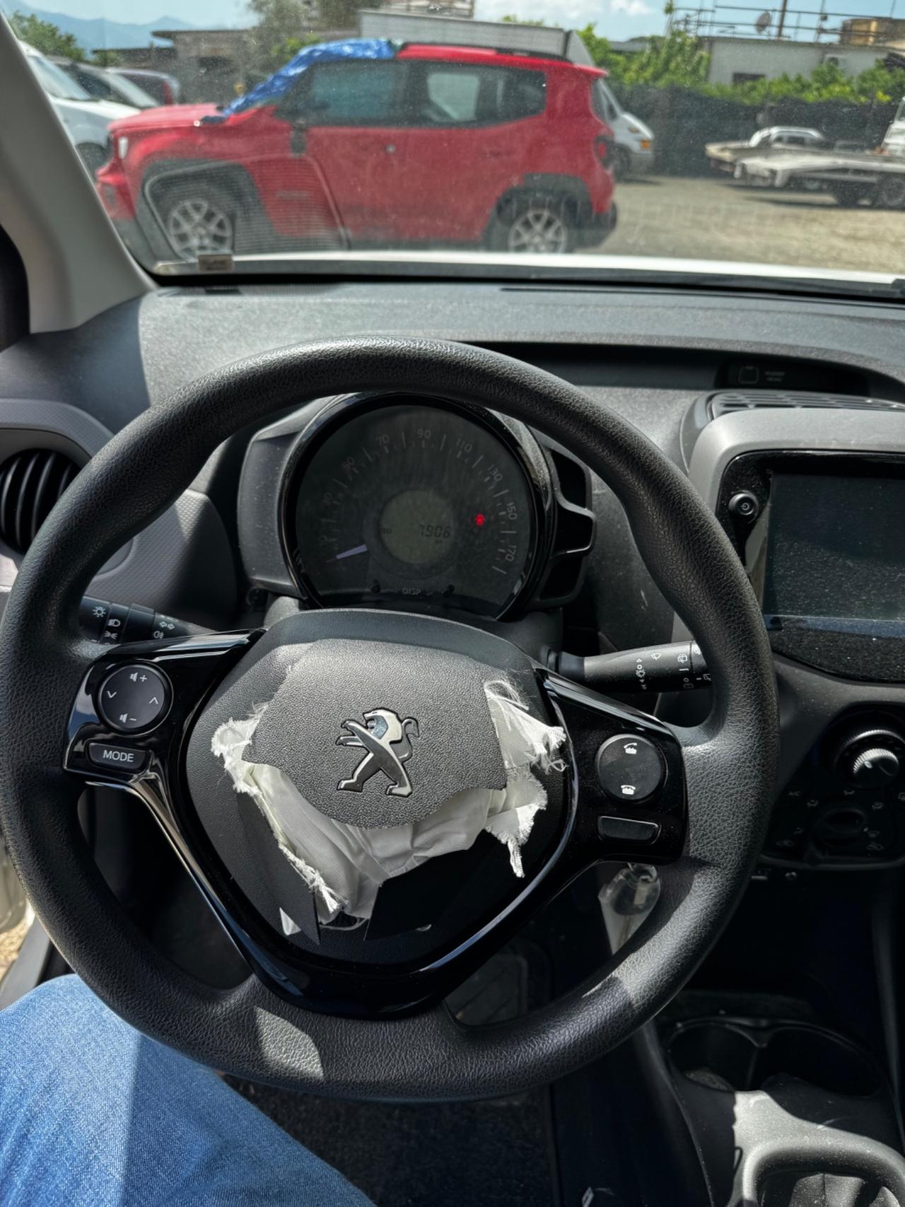 Peugeot 108 VTi 72 5 porte Style TOP!