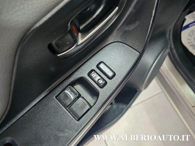 TOYOTA Yaris 1.0 5 porte Lounge