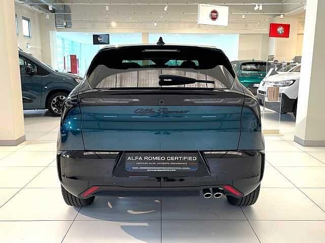 Alfa Romeo Junior 1.2 136 CV Hybrid eDCT6