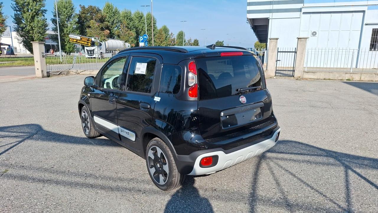 Fiat Panda PANDINA 1.0 FireFly S&S Hybrid