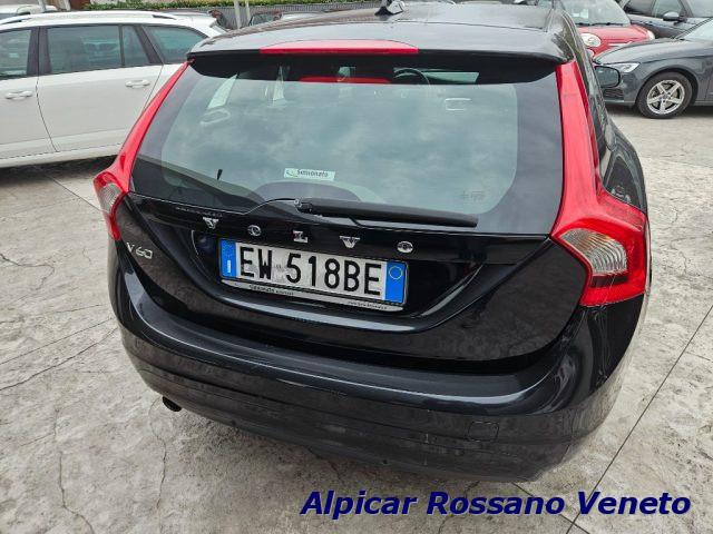 VOLVO V60 D2 1.6 Powershift Momentum