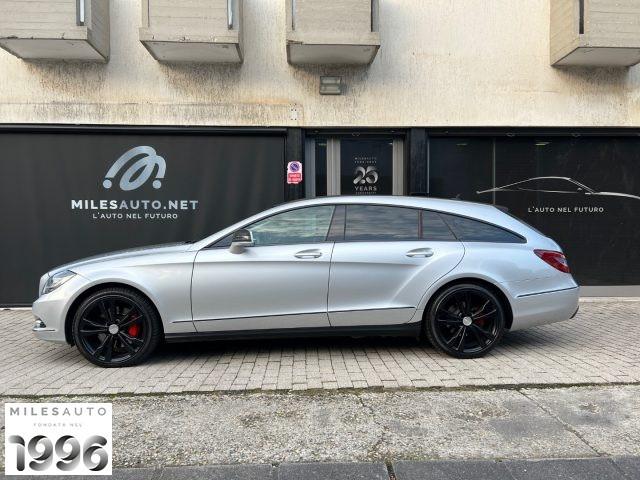 MERCEDES-BENZ CLS 350 CDI Shooting Brake AMG BlueEFFICIENCY 4Matic