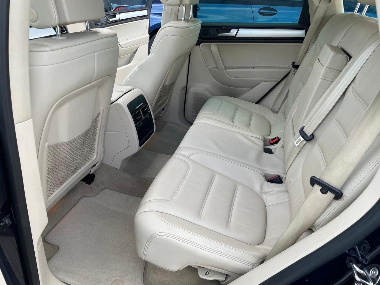 Volkswagen Touareg 3.0 TDI 245 CV tiptronic BlueMotion Techn. Executive