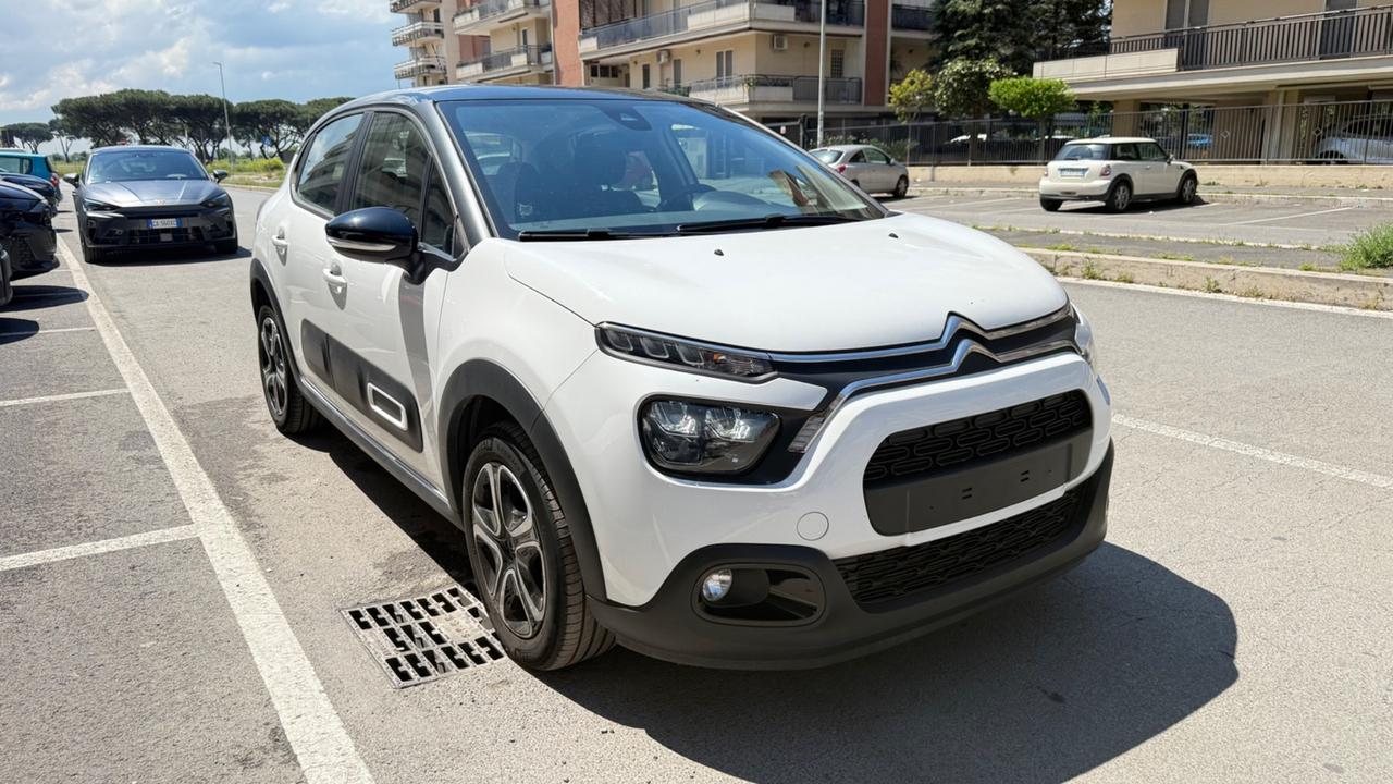 Citroen C3 PureTech 83 S&S Shine led car play pdc navi