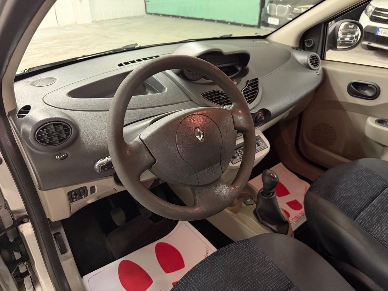 Renault Twingo 1.2 16V Dynamique