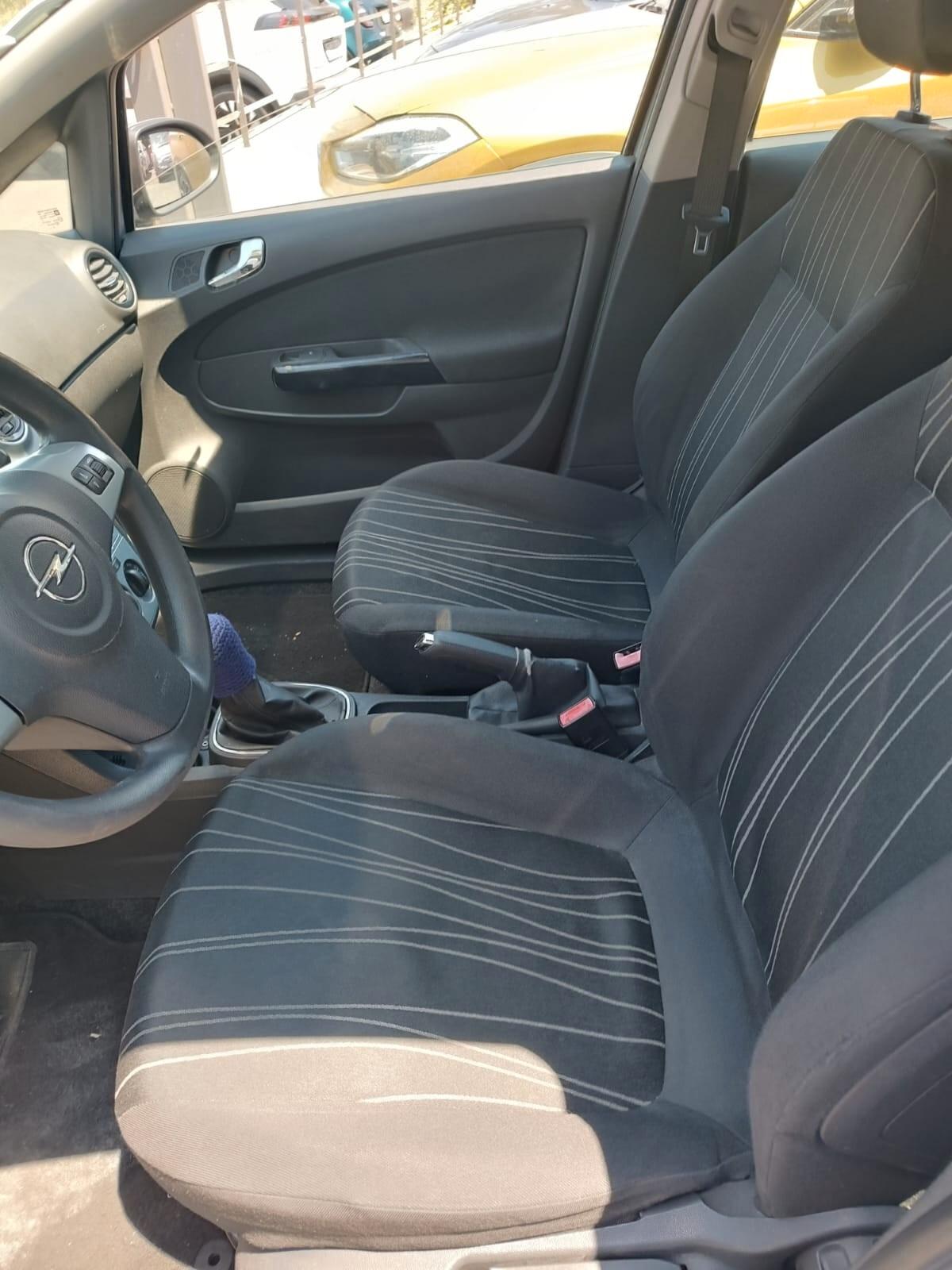 Opel Corsa 1.3 CDTI 75CV ecoFLEX 5 porte Cosmo