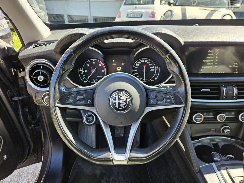Alfa Romeo Stelvio 2.2 Turbo Diesel 210CV AT8 Q4 Business