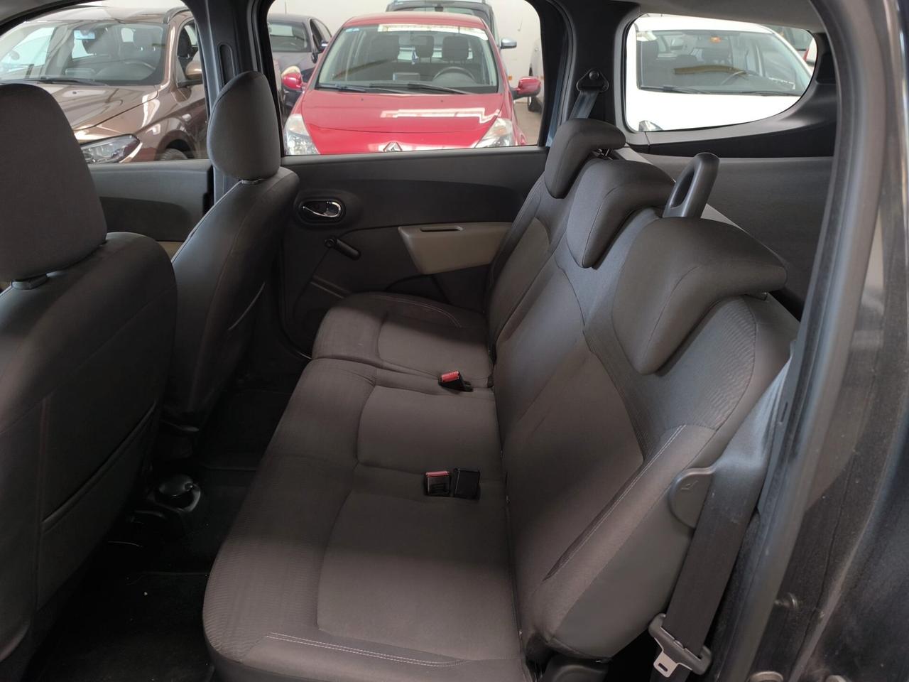Dacia Lodgy 1.5 dCi 8V 110CV 5 posti Lauréate