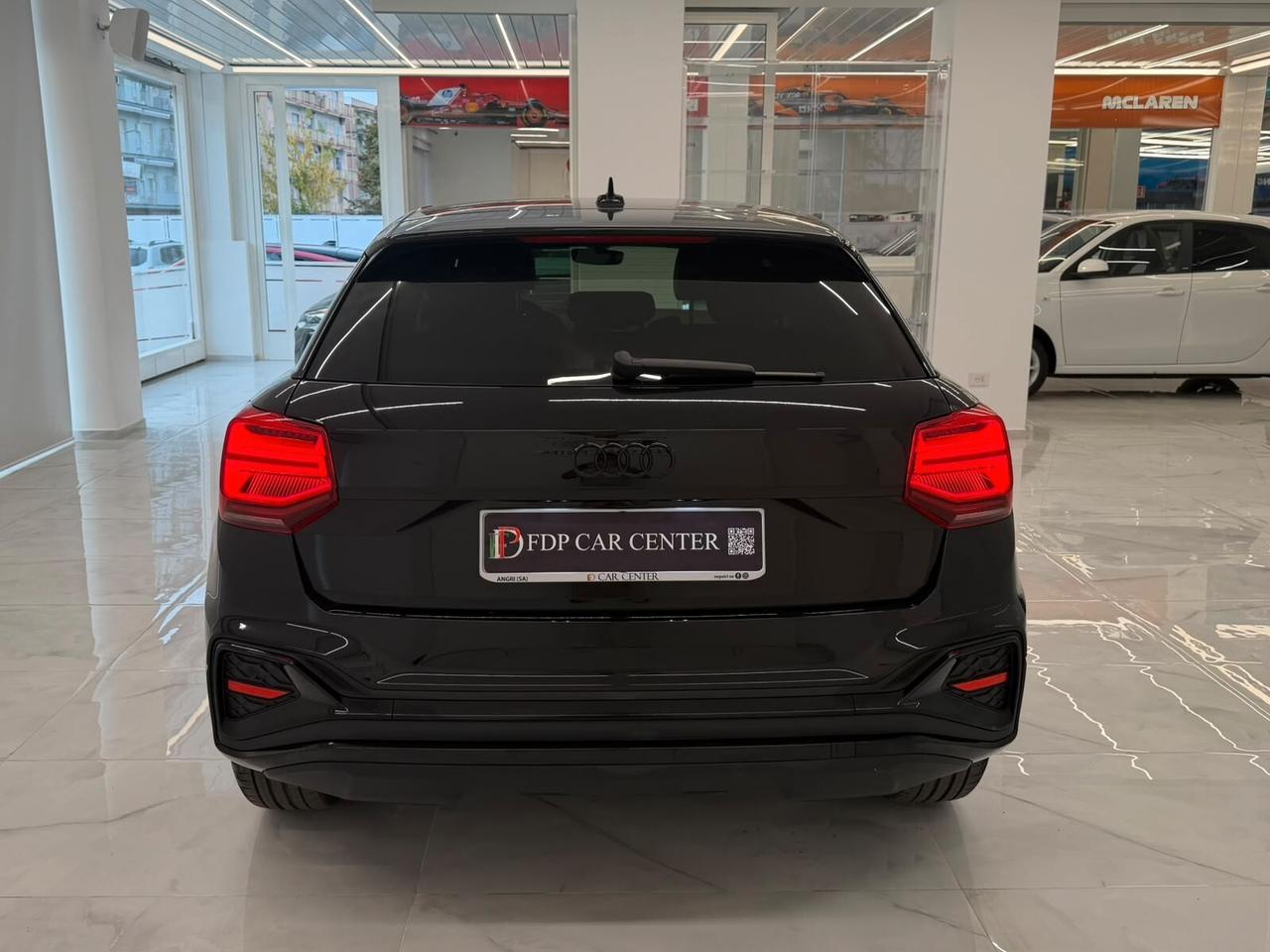 Audi Q2 30 TDI S line S tronic Identity Black