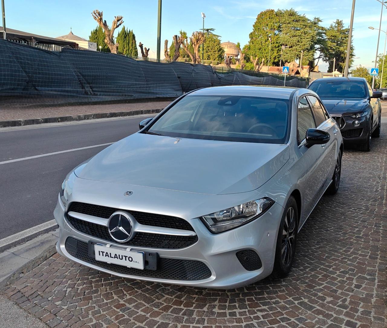 Mercedes-benz A 200 d Automatic Business