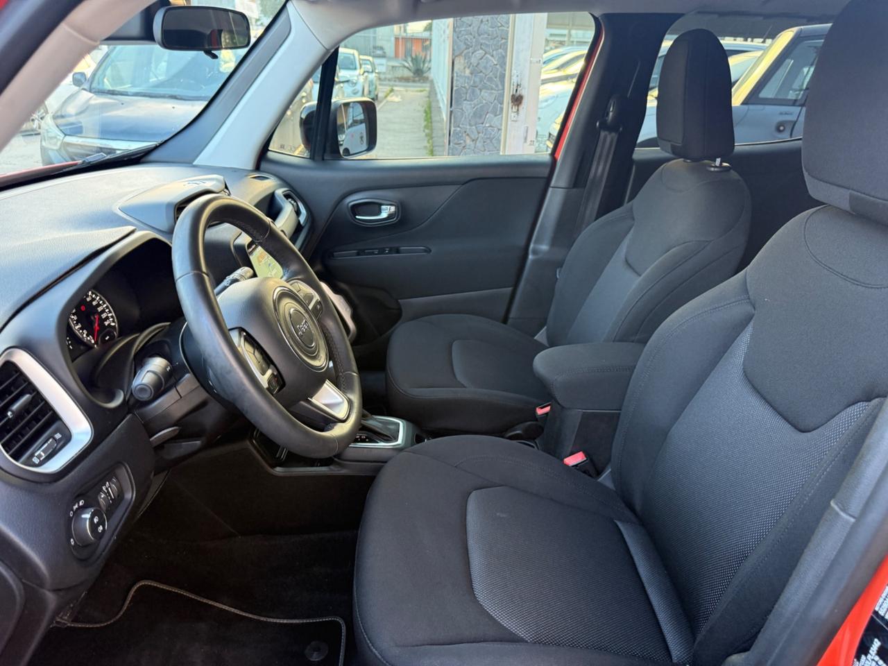 Jeep Renegade 1.6 Mjt DDCT 120 CV Longitude