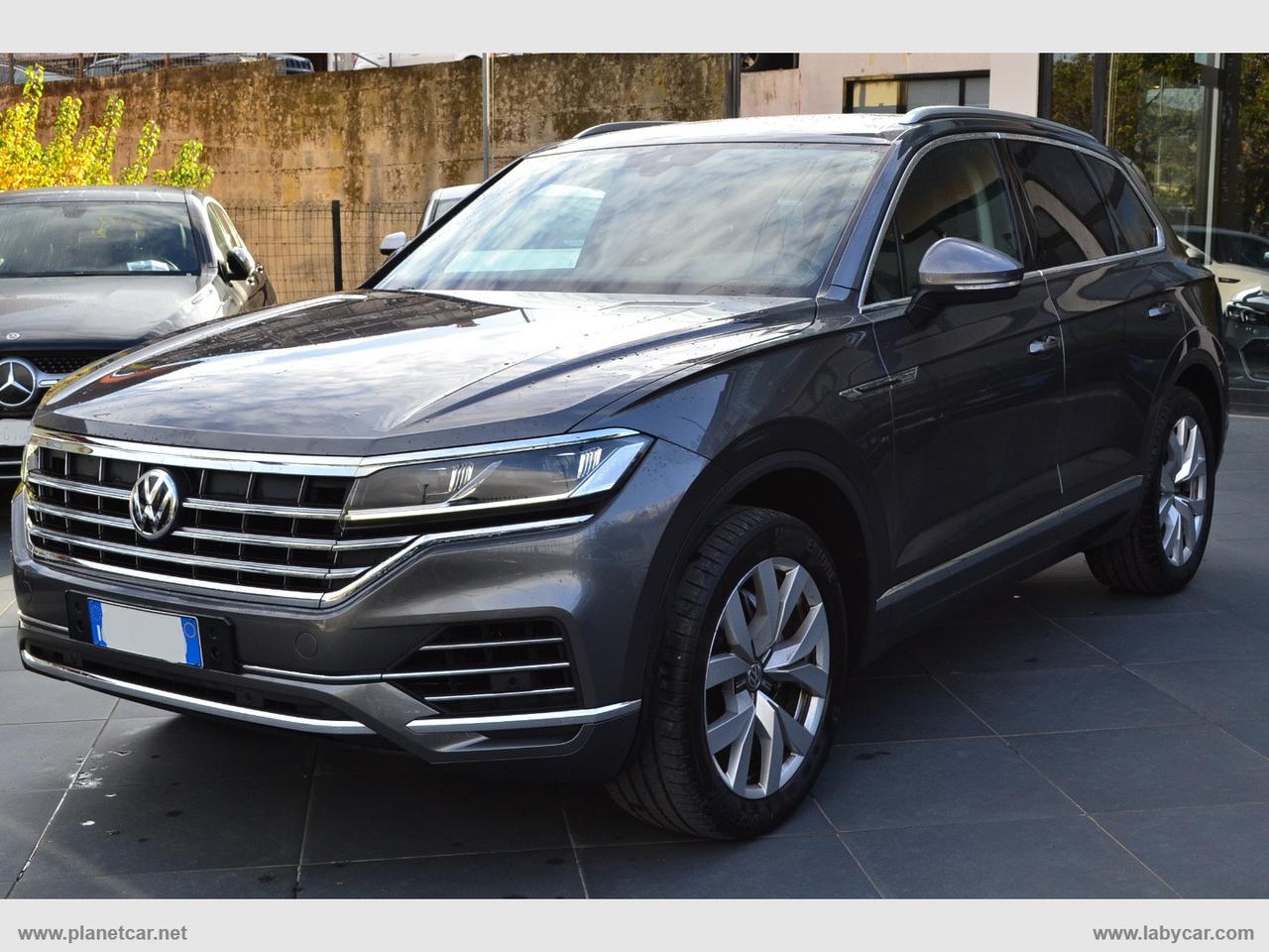 VOLKSWAGEN Touareg 3.0 TDI Advanced