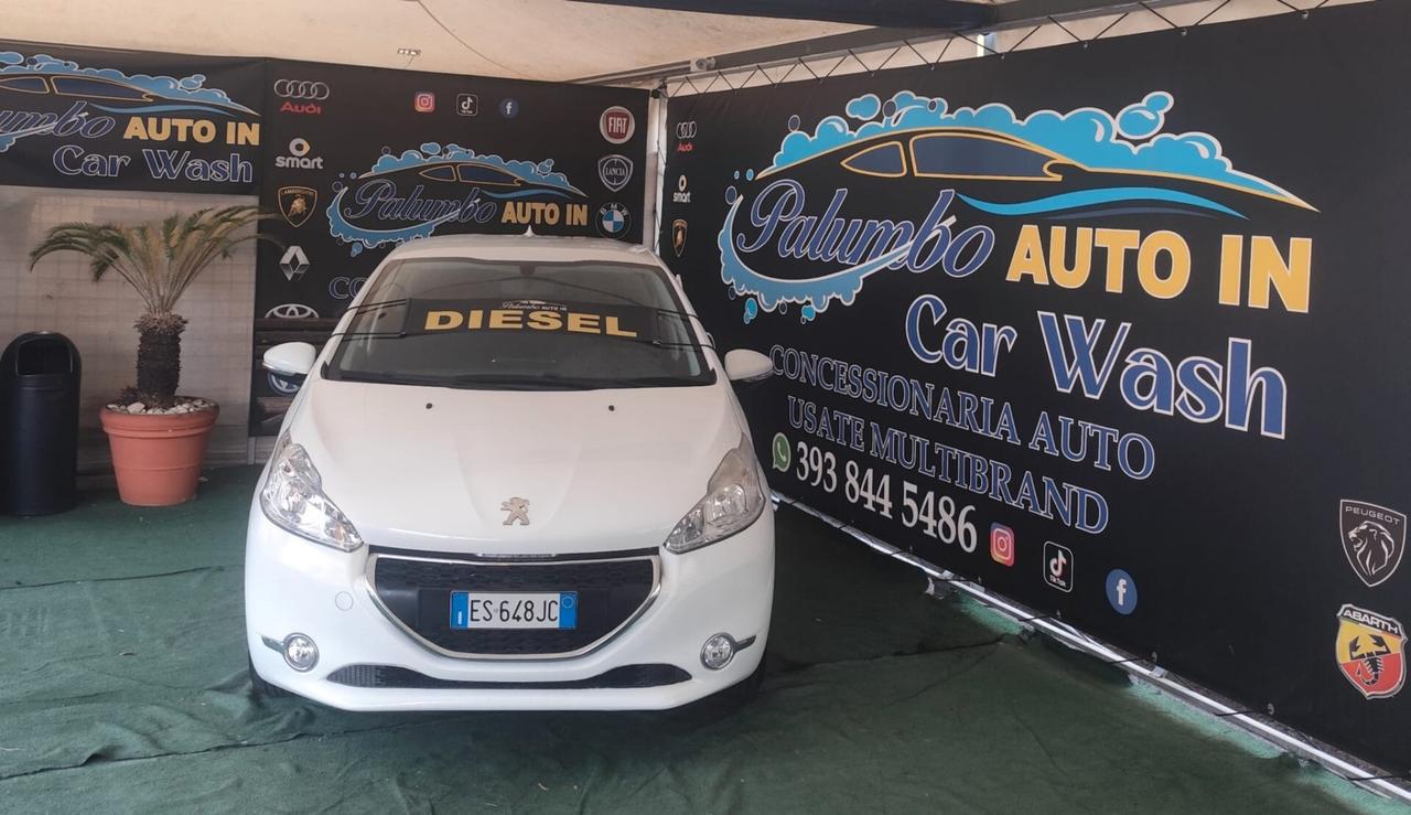 Peugeot 208 1.4 HDi 68 CV 5 porte Allure
