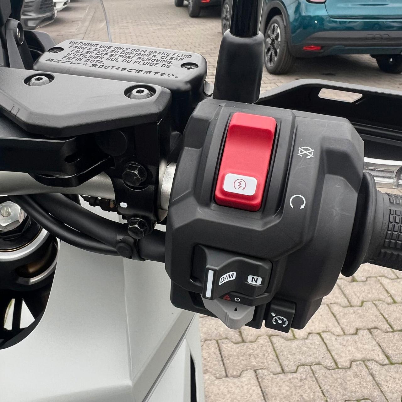 Honda X-ADV 750 SPORT