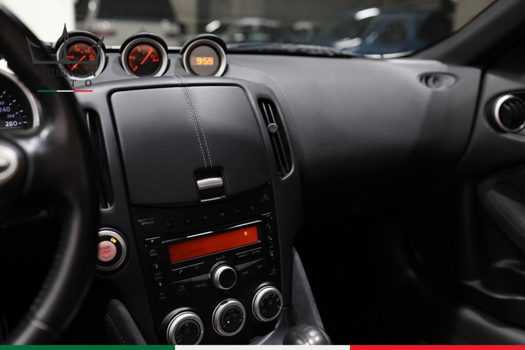 Nissan 370Z Roadster 3.7 V6 Lev2