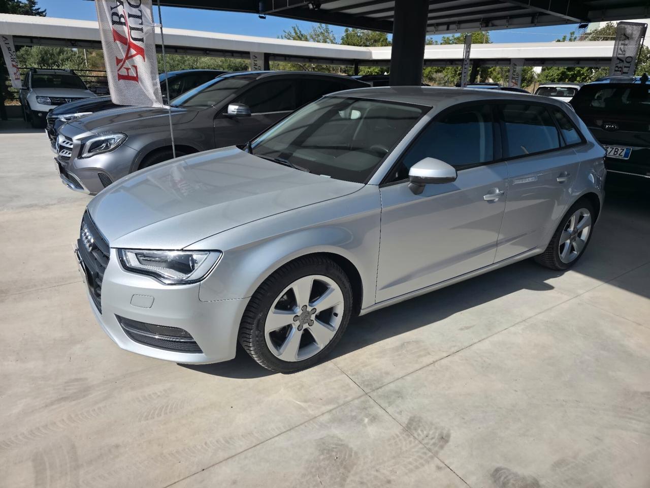 Audi A3 SPB 1.6 TDI clean diesel S tronic Ambition