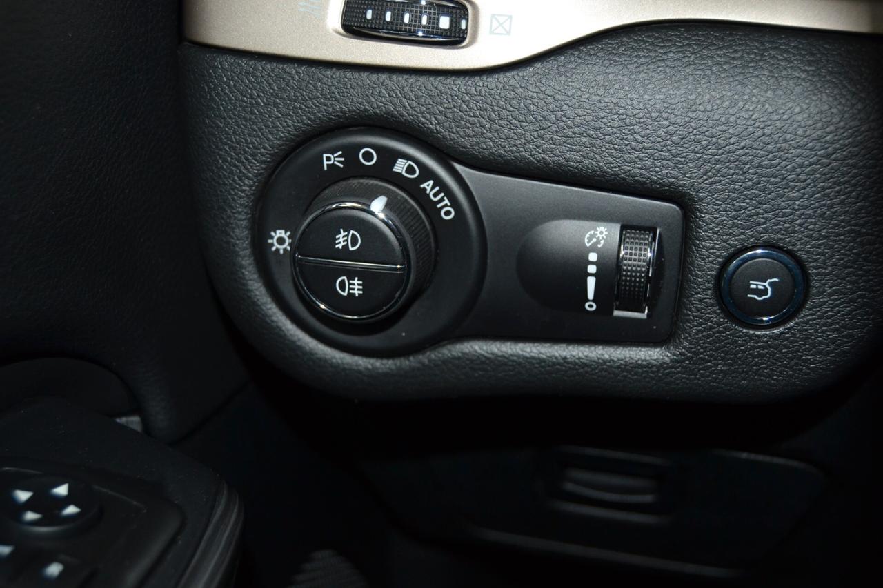 Jeep Cherokee 2.0 MJT Limited 4WD Navi/Pelle/Xenon