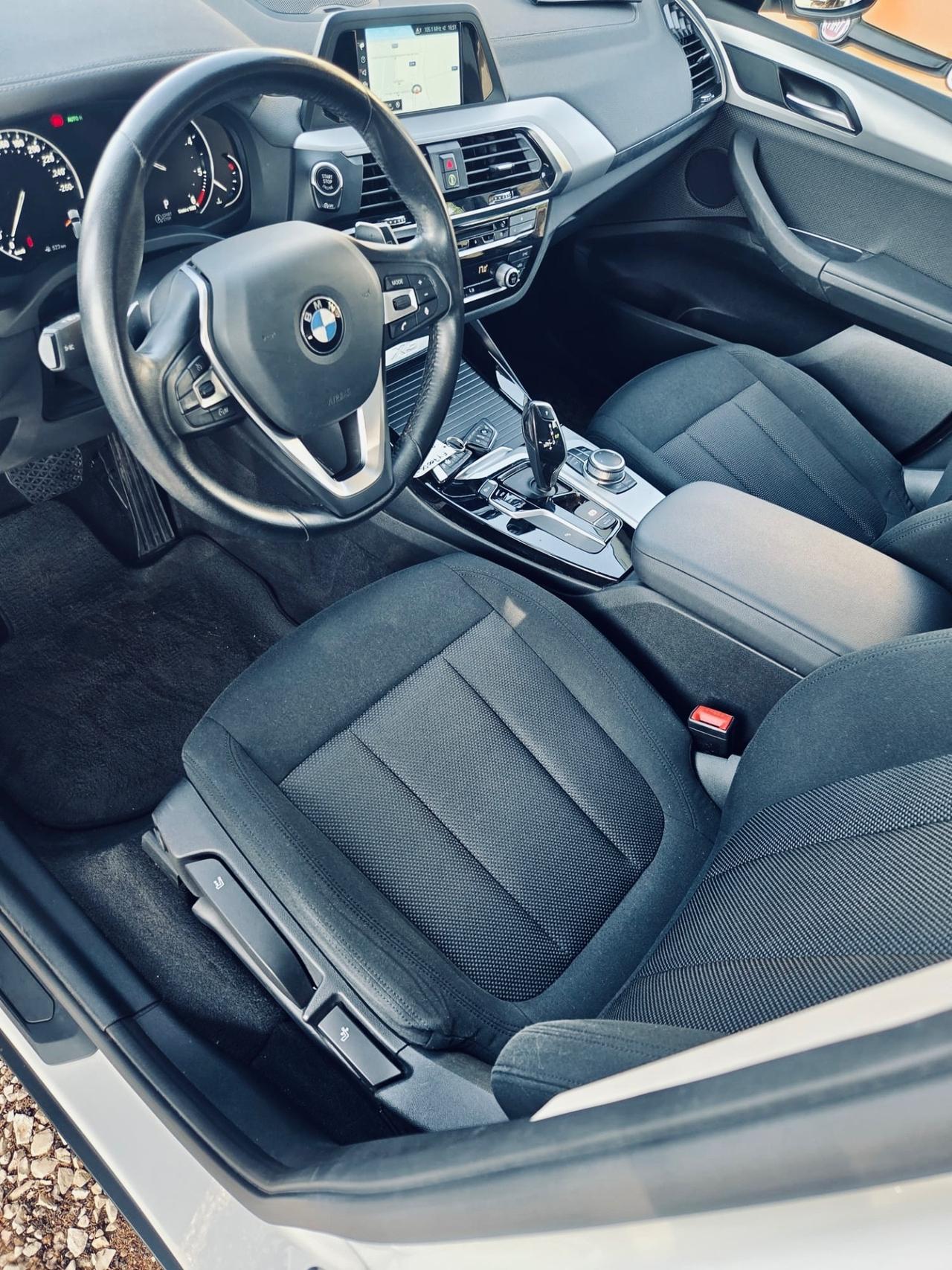 Bmw X3 sDrive18d Business Advantage