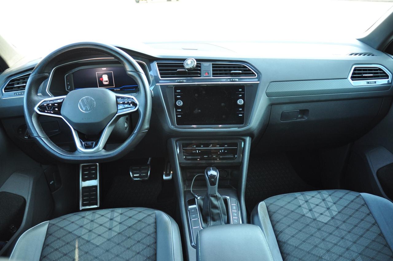 Volkswagen Tiguan 2.0 TDI 150 CV SCR DSG R-Line