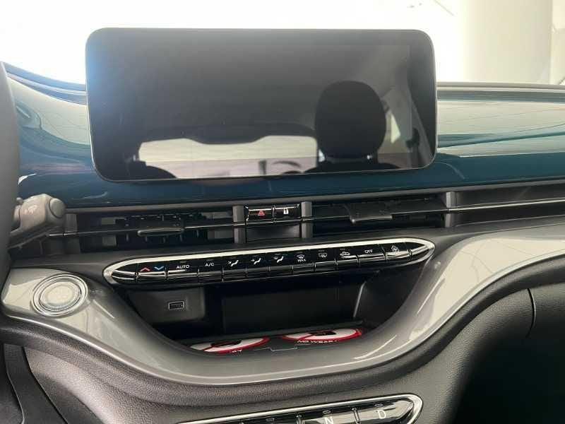 FIAT 500e 500 Nuova 500 Hatchback My23 La Nuova 500 - 320 Berlina